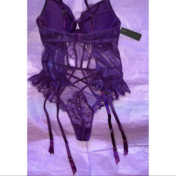 Ann Summers | NWT | the Understated Underwire Thong Teddy with Garter Straps - Picture 6 of 15